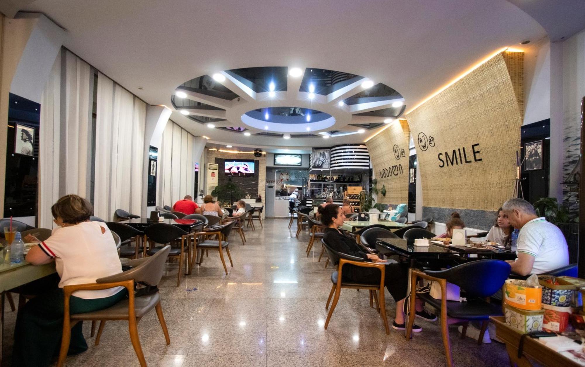 Hotel Smile Кобулеті Екстер'єр фото
