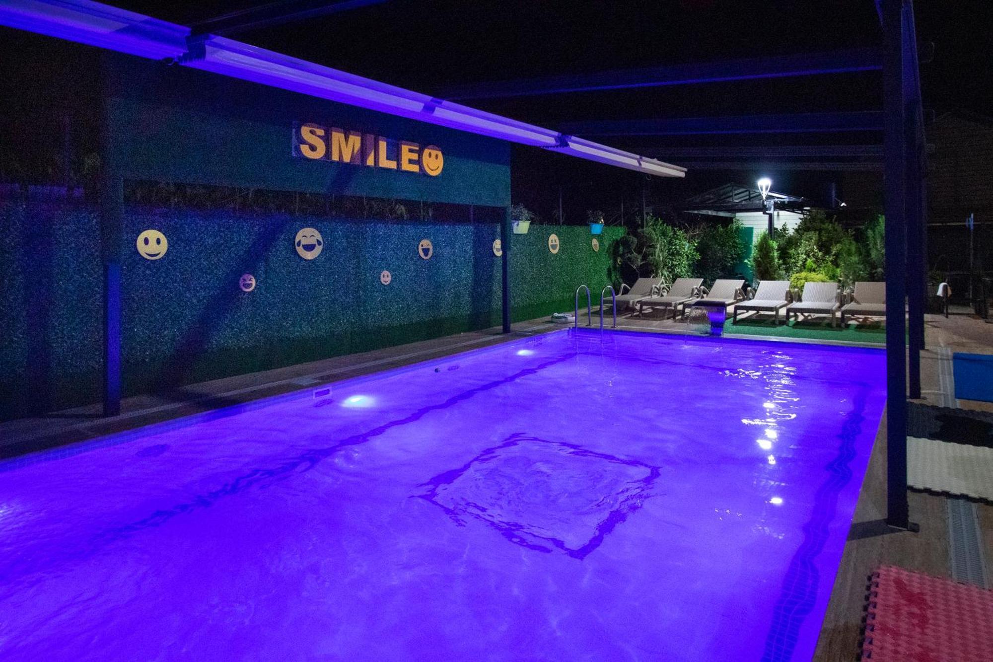 Hotel Smile Кобулеті Екстер'єр фото