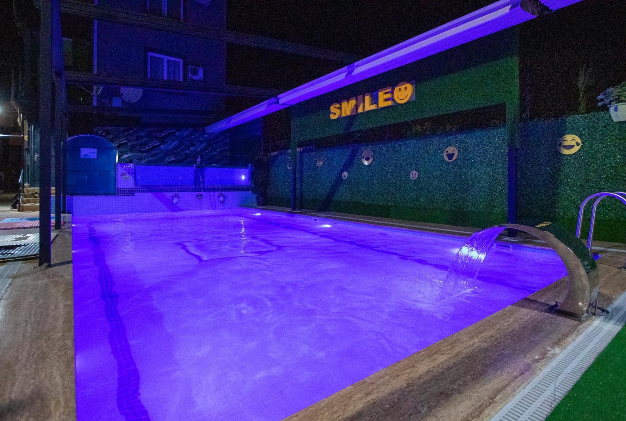 Hotel Smile Кобулеті Екстер'єр фото